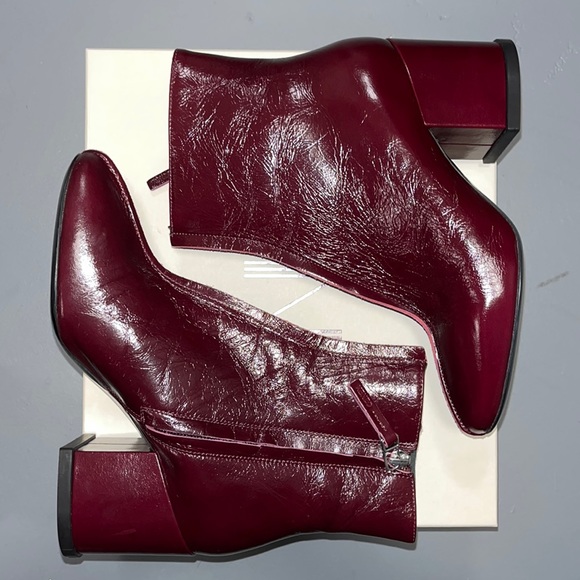 BNIB Kenzo “Daria” bootie in Bordeaux colour. - Picture 1 of 5
